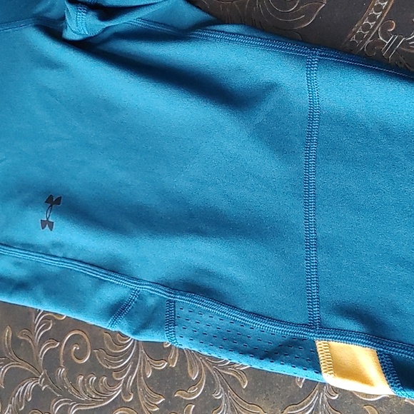 Under Armour Leggings Sz Lg - Picture 2 of 4